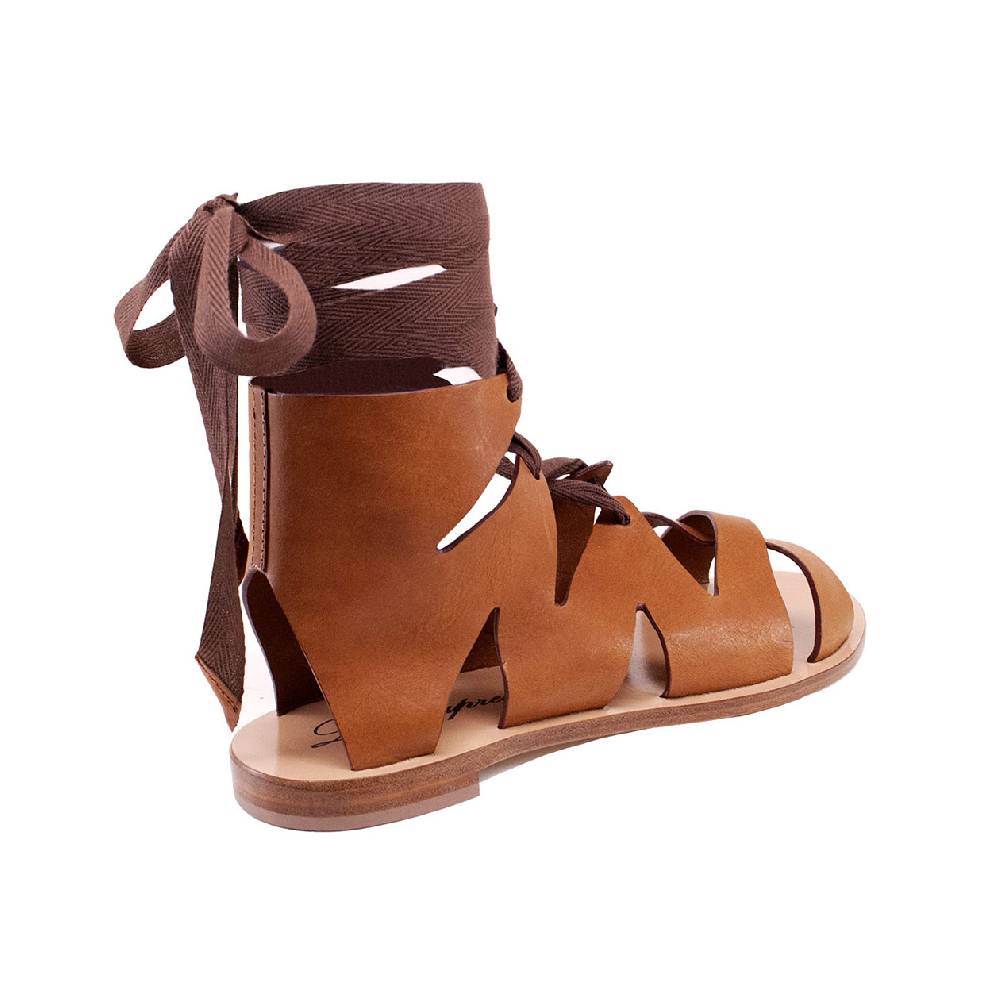 Le Capresi Chiara Camel In Linea