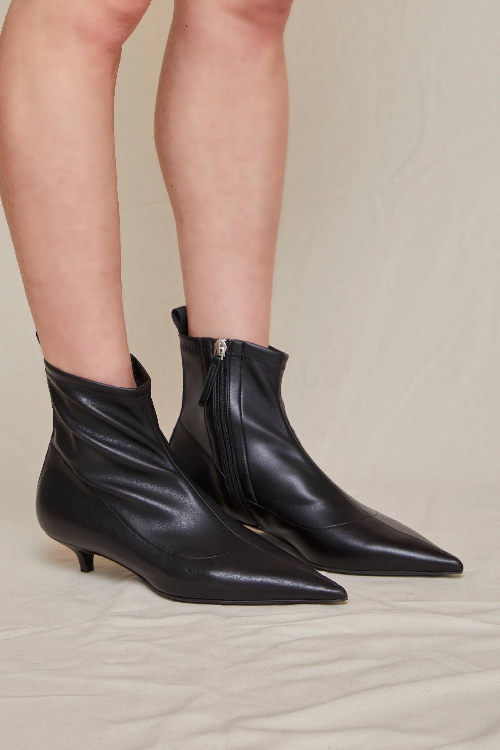 Kalliste K30 KITTEN HEEL BOOTS BLACK Shopping Online