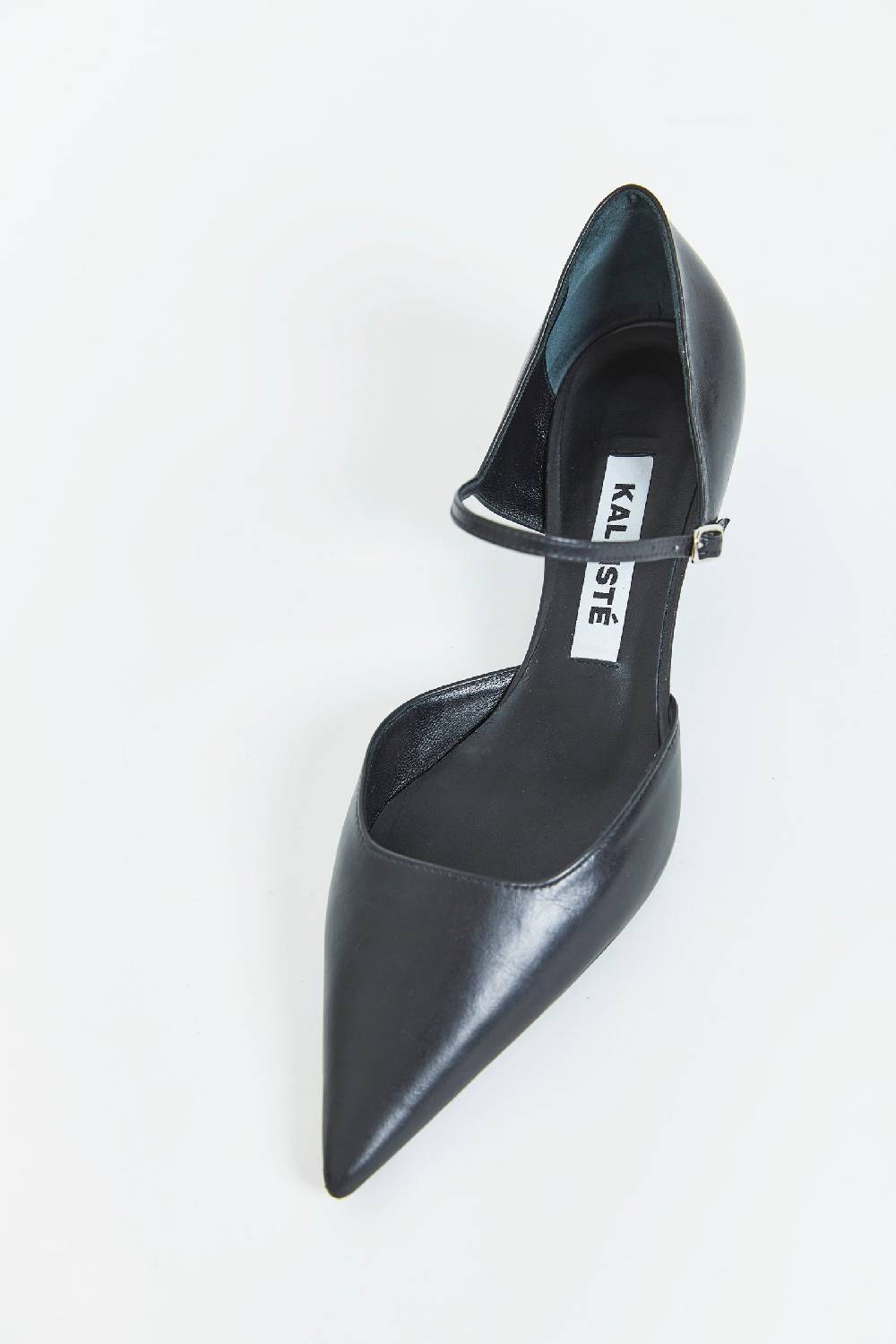 Kalliste K30 DÉCOLLETÉ BLACK Presa