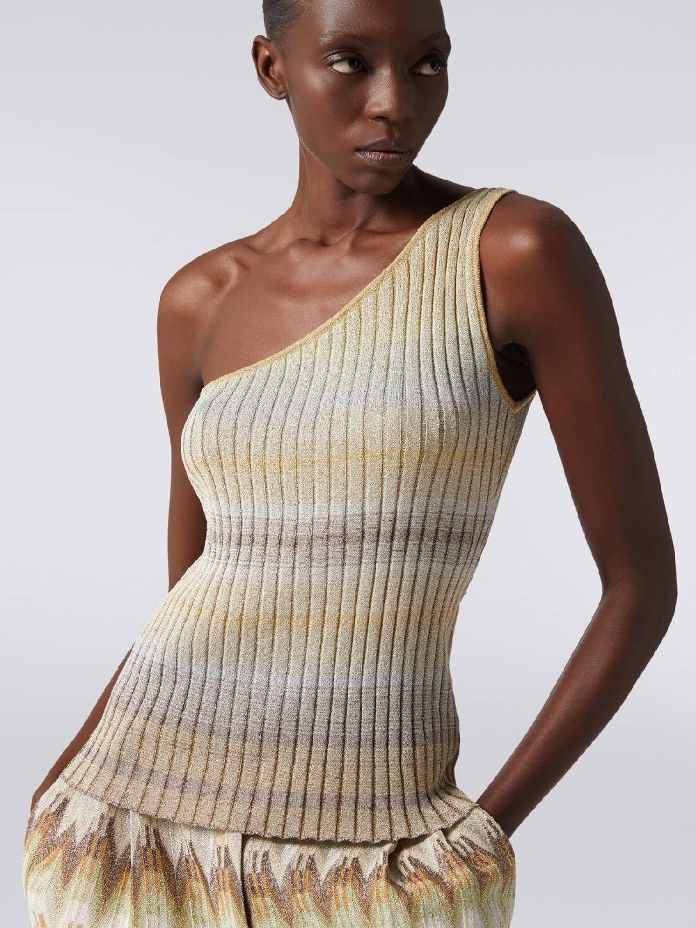 Missoni Top monospalla in viscosa lamé a costine Sconto