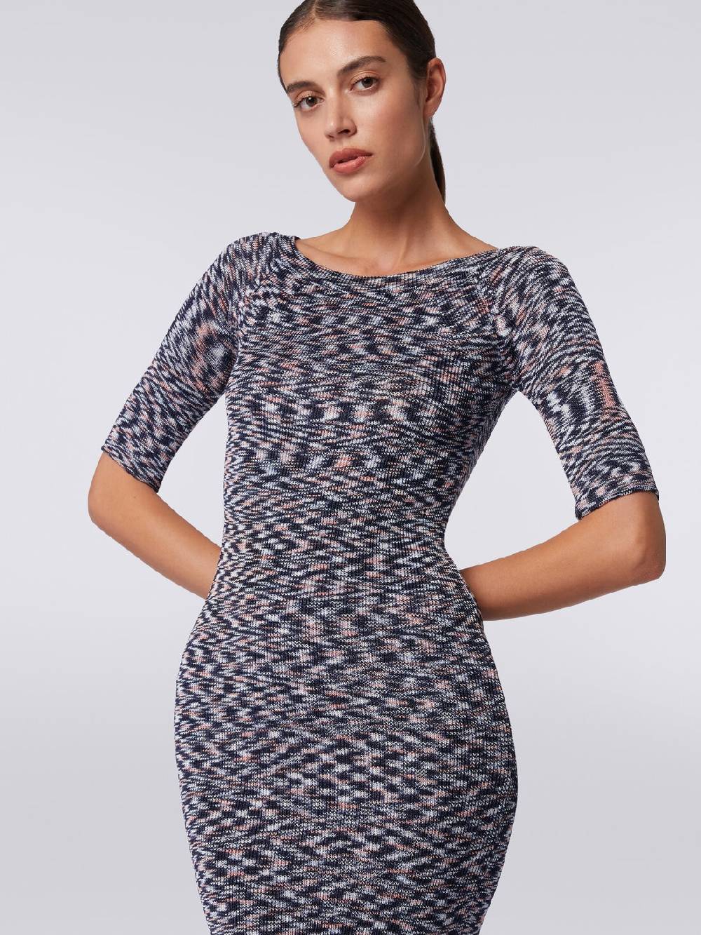 Missoni Mini-abito a maniche corte in misto viscosa fiammata Shopping Online