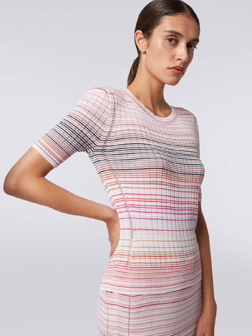 Missoni Maglia girocollo a maniche corte in cotone e viscosa a righe Affare Del Giorno