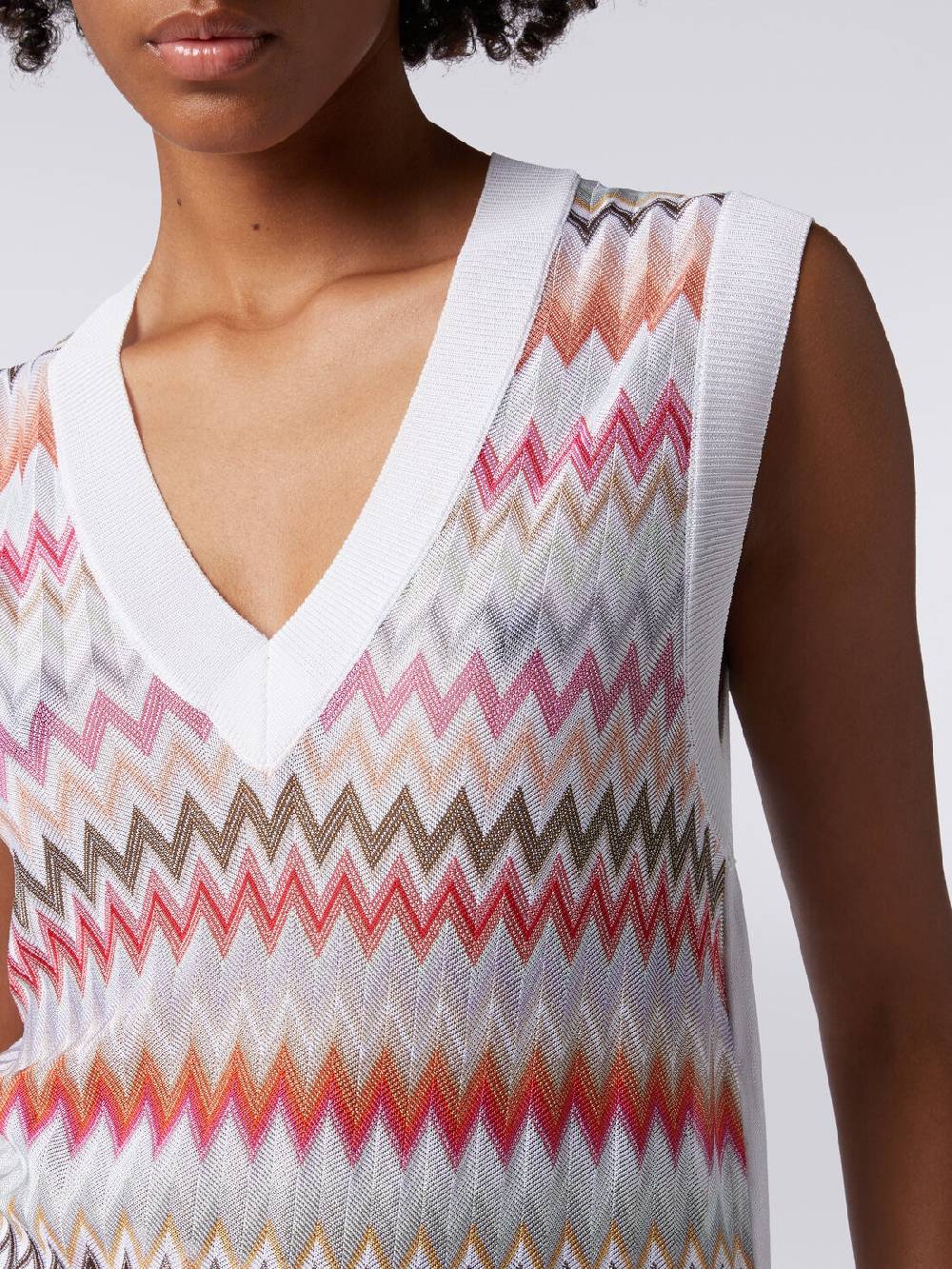 Missoni Gilet in maglia di viscosa zig zag con profili a contrasto In Vendita