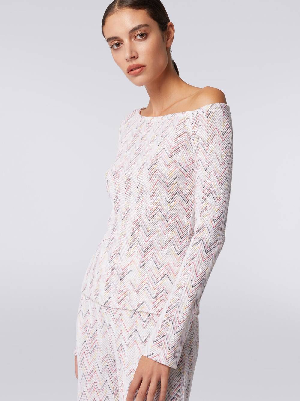 Missoni Pullover in lana e viscosa chevron con scollatura asimmetrica Saldi
