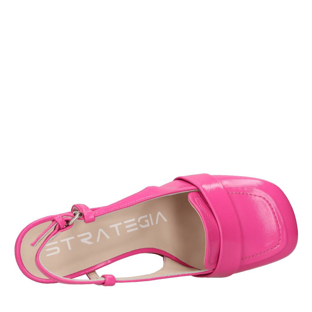 STRATEGIA Décolleté Slingback in pelle Sconto
