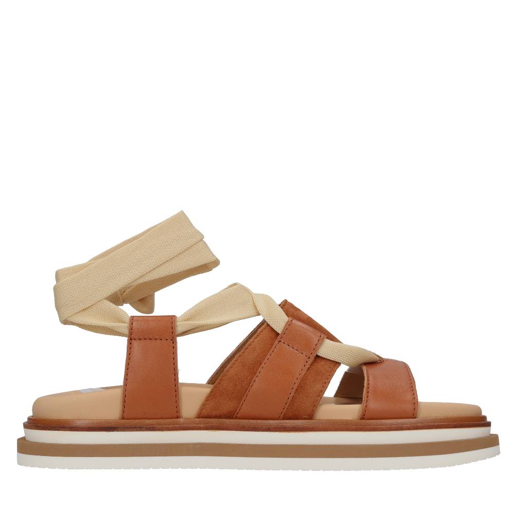 HOGAN Sandali flat in pelle Offerte