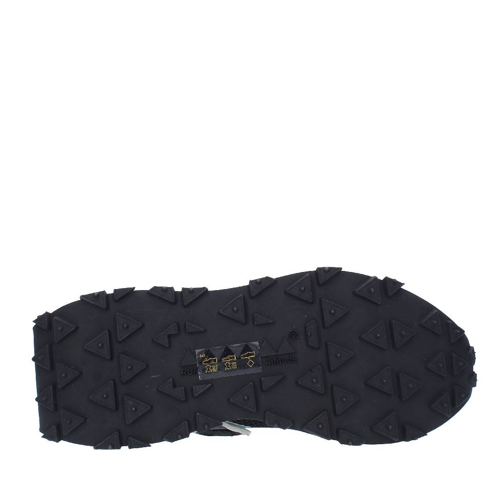 RUN OF Sneakers modello REVOLT RUN OF in camoscio e tessuto Economico