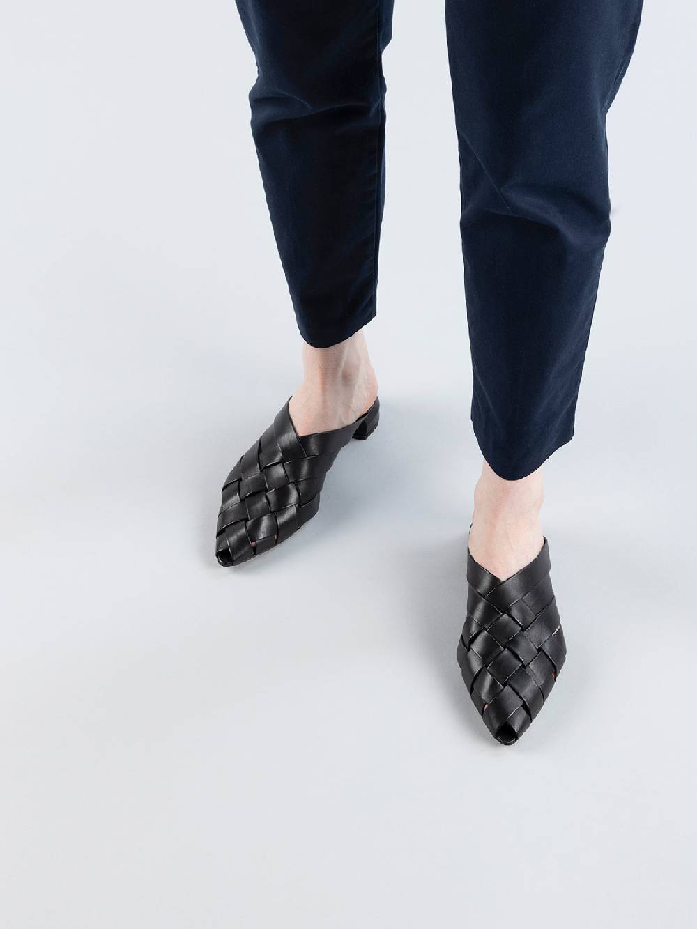 Officine Creative SAGE 105 Sandali Sabot in Pelle Marrone Consegna Veloce