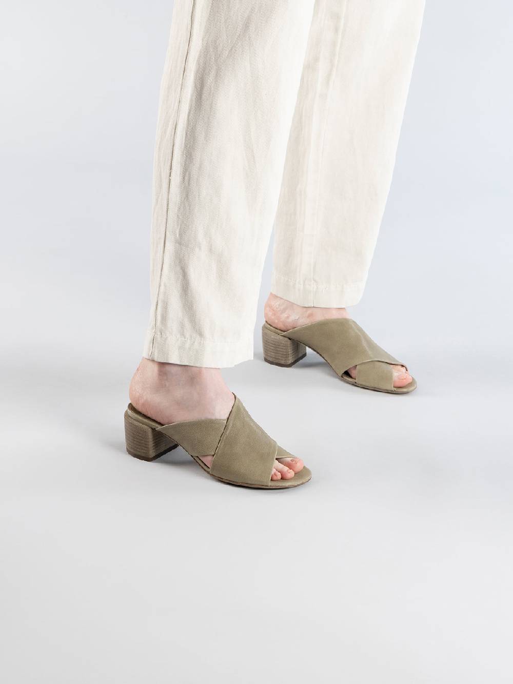 Officine Creative HADRY 007 Sandali Slide in Pelle Verde Promozione Limitata