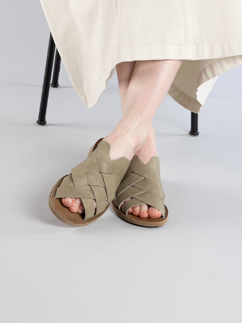 Officine Creative ITACA 049 Sandali Slide in Pelle Verde Sottocosto