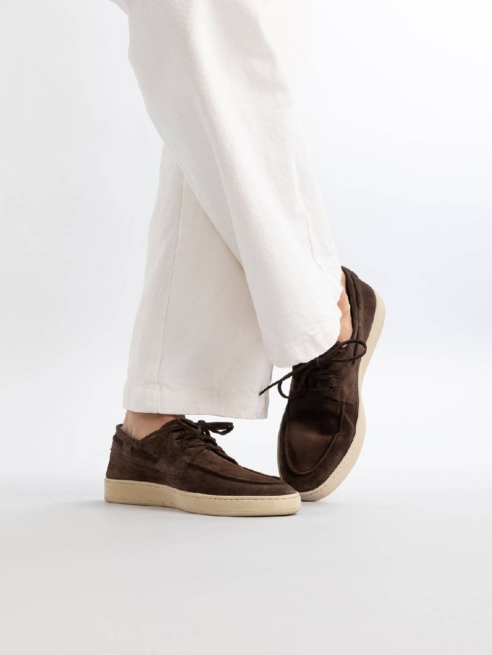 Officine Creative HERBIE 009 Sneaker Basse in Pelle Scamosciata Tortora Vendite Flash
