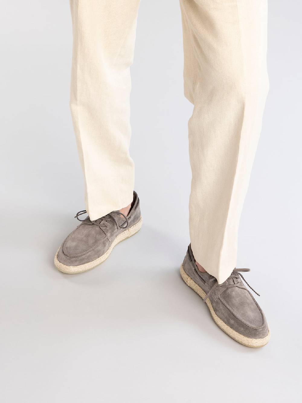 Officine Creative ROPED 005 Scarpe da barca in Pelle Scamosciata grigia Vendita
