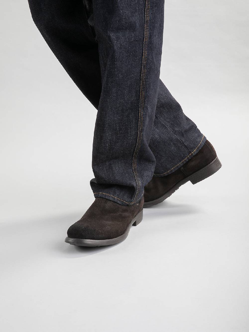 Officine Creative CHRONICLE 002 Stivaletti Chelsea in Camoscio Tortora Prezzo Ridotto