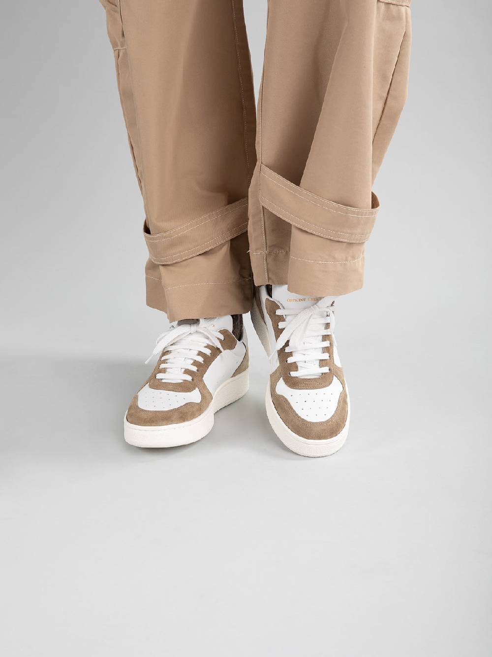 Officine Creative MOWER 110 Sneakers in Pelle Liscia e Scamosciata Bianca In Vendita