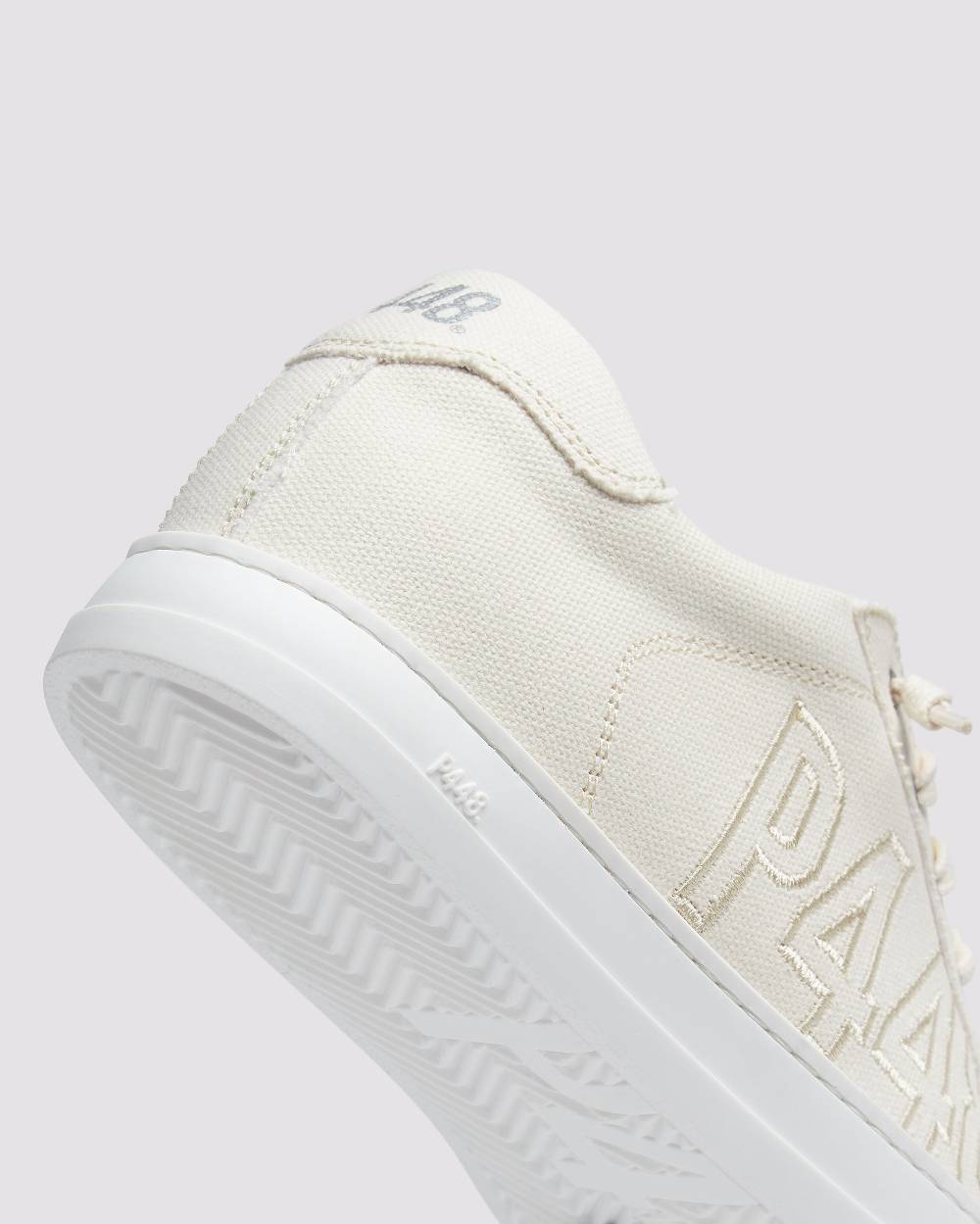 P448 John Cream Canvas Fino Al -60%