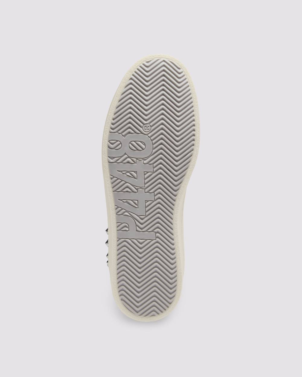 P448 John Lilac/Stud Presa