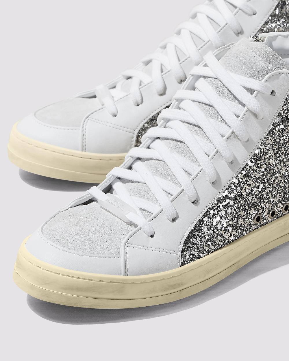 P448 Skate Recycled White/Silver Negozio