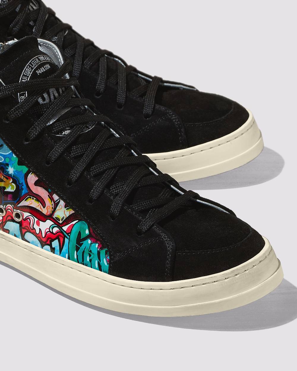 P448 Skate Graffiti/Black Fino Al -60%