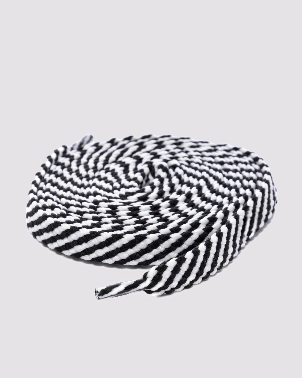 P448 Shoelaces Multi Black/White Italy
