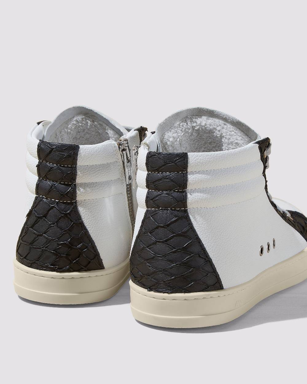 P448 Skate Carp/Black Qualità Garantita