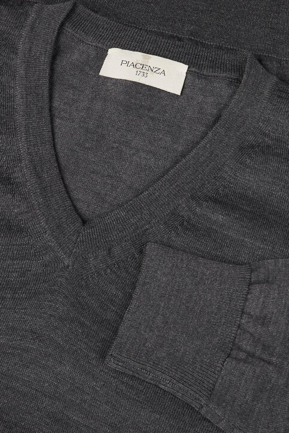 Piacenza 1733 Scollo V lana merino super fine antracite Negozi Online