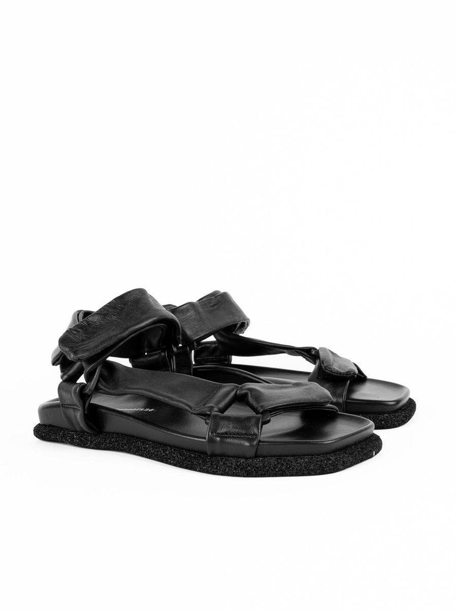 Poesie Veneziane AIMEE Discount Store per i nuovi prodotti