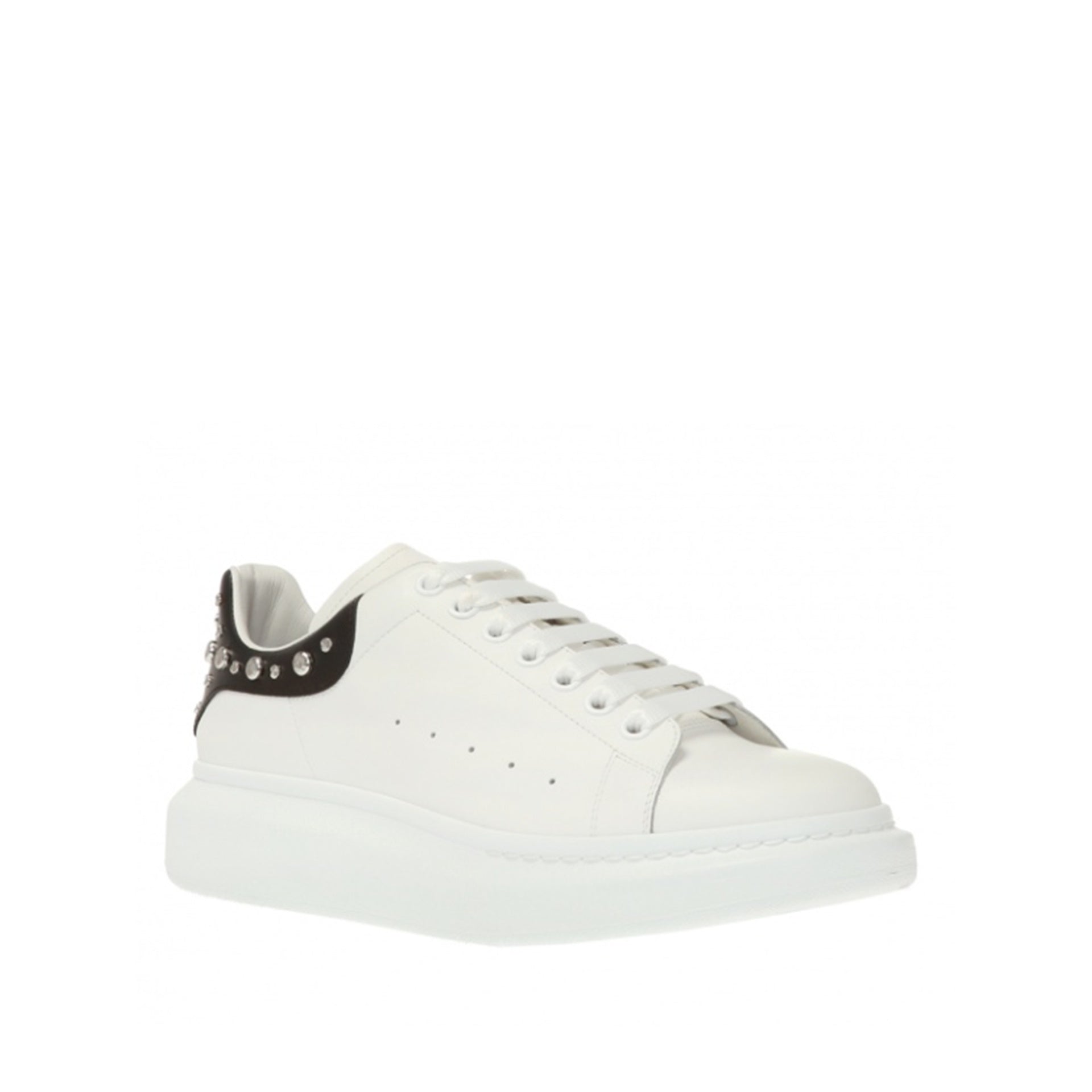 ALEXANDER MCQUEEN  Sneakers in Pelle Borchiata Bianche Alexander McQueen Uomo I Più Venduti