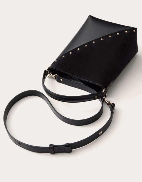 Red Valentino BORSA A SECCHIELLO VALENTINO GARAVANI VALENTINO GARAVANI ROCKSTUD WISPY IN VITELLO E CAMOSCIO Sconto