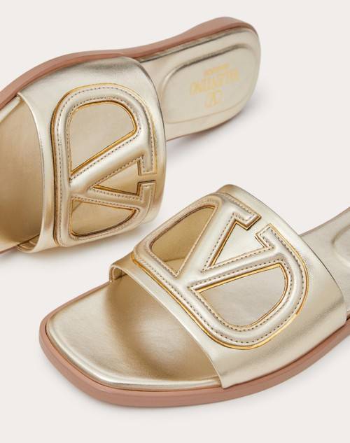 Red Valentino SANDALO SLIDE VLOGO CUT-OUT IN NAPPA LAMINATA Solo un giorno rimasto