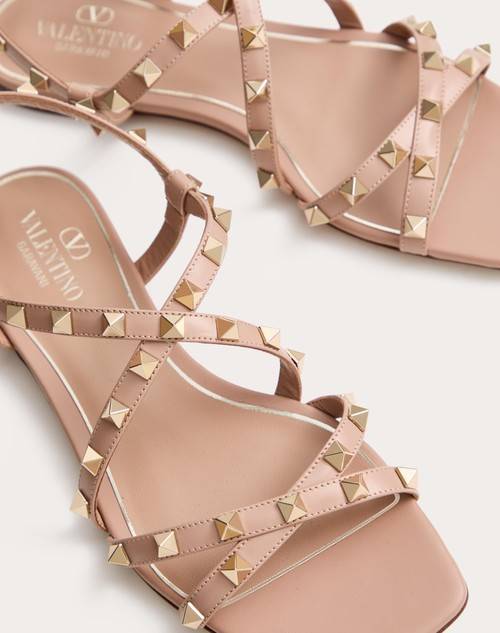 Red Valentino SANDALO ROCKSTUD IN VITELLO CON CINTURINI Promozione