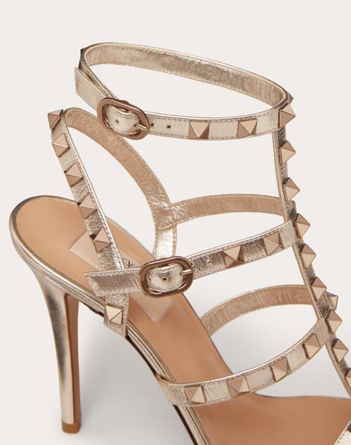 Red Valentino SANDALO ROCKSTUD IN VITELLO METALLIZZATO CON CINTURINI 100MM Sconto