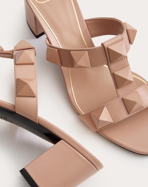 Red Valentino SANDALO SLIDE ROMAN STUD IN VITELLO E BORCHIE IN TONO 60MM In Saldo