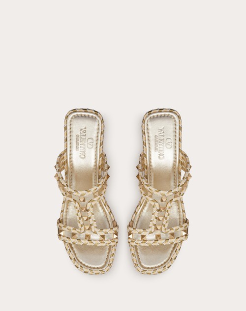 Red Valentino SANDALO ZEPPA ROCKSTUD IN NAPPA LAMINATA 90MM Qualità Garantita