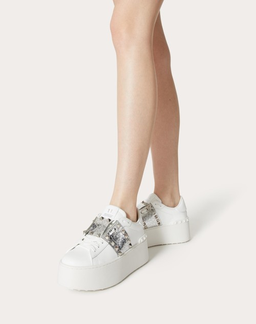 Red Valentino SNEAKER FLATFORM ROCKSTUD UNTITLED IN VITELLO CON BANDA METALLIZZATAEFFETTO CRAQUELÉ Vendita Calda