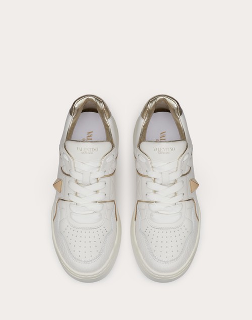 Red Valentino SNEAKER LOW-TOP ONE STUD IN NAPPA Offerta speciale