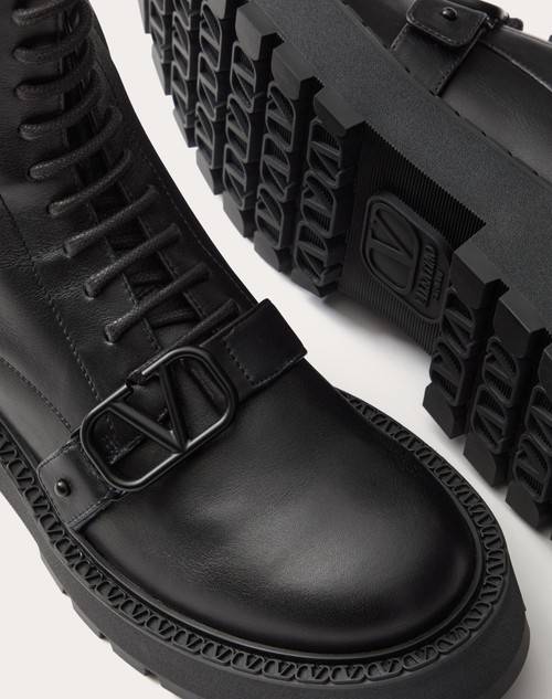 Red Valentino COMBAT BOOT VLOGO SIGNATURE IN VITELLO 45MM Offerte esclusive