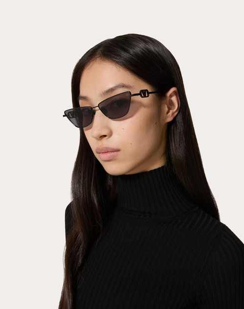 Red Valentino VLOGO SIGN OCCHIALE CAT-EYE IN TITANIO Offerta Anniversario