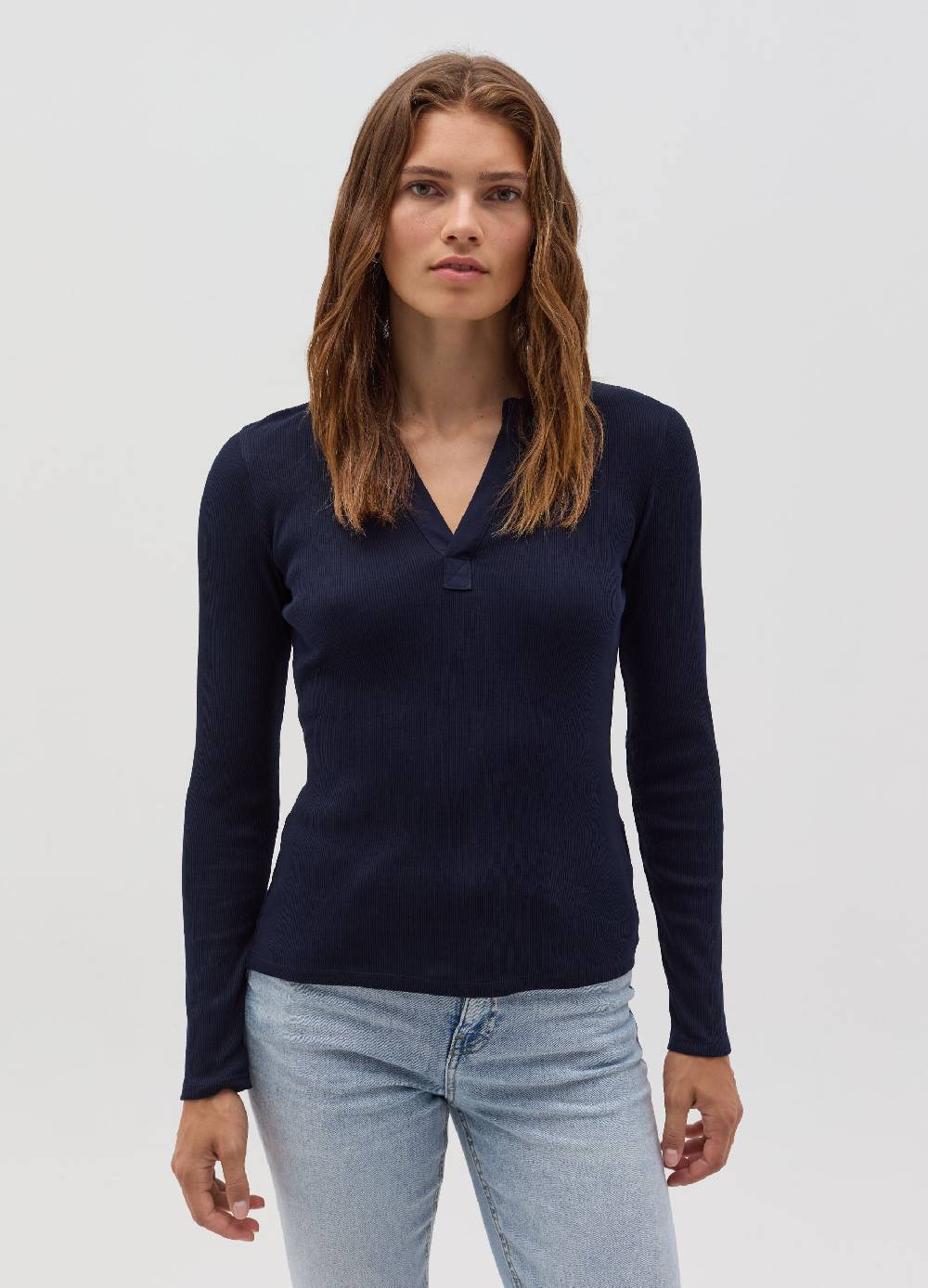 OVS T-shirt a costine sottili con scollo a V Online
