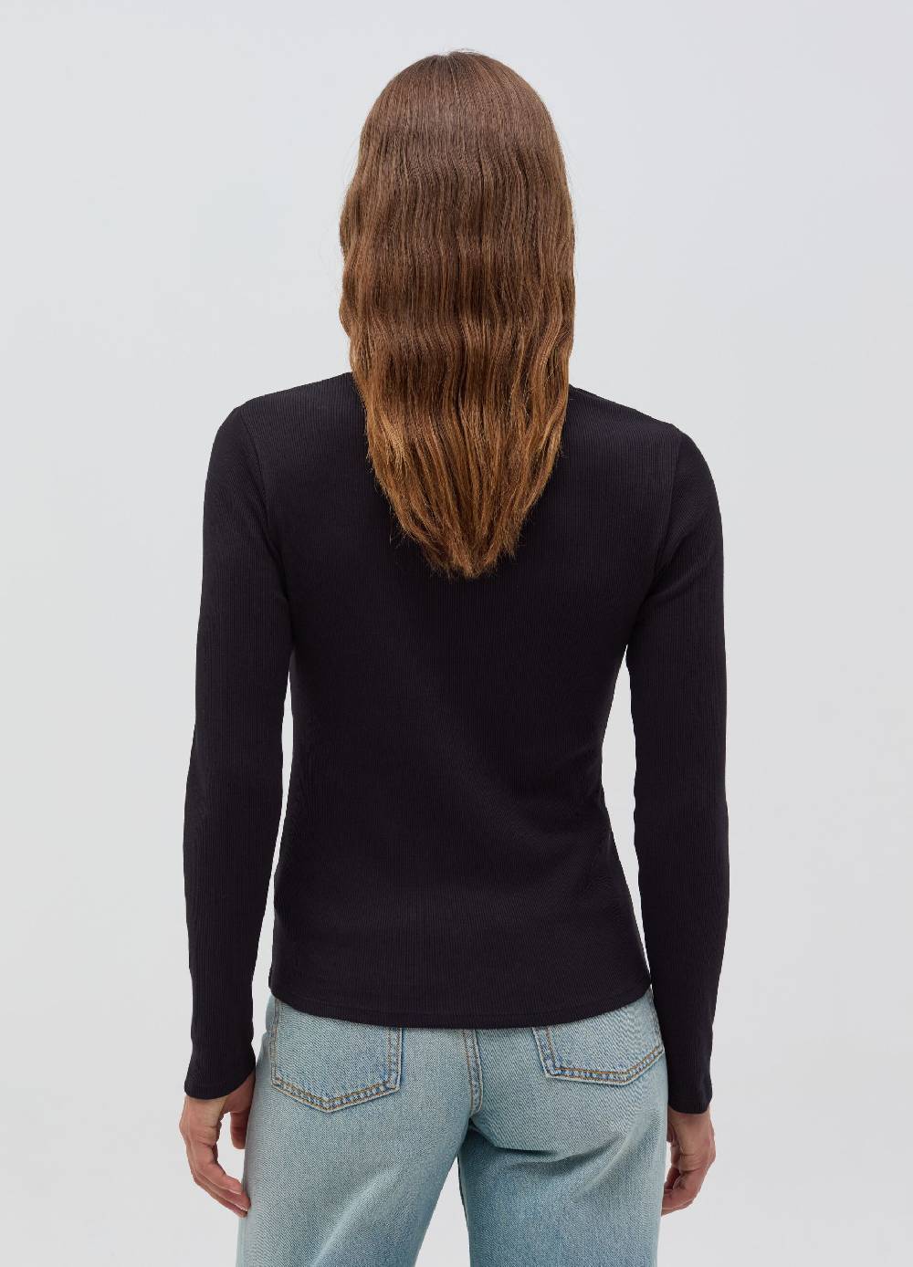 OVS T-shirt a costine sottili con scollo a V Saldi