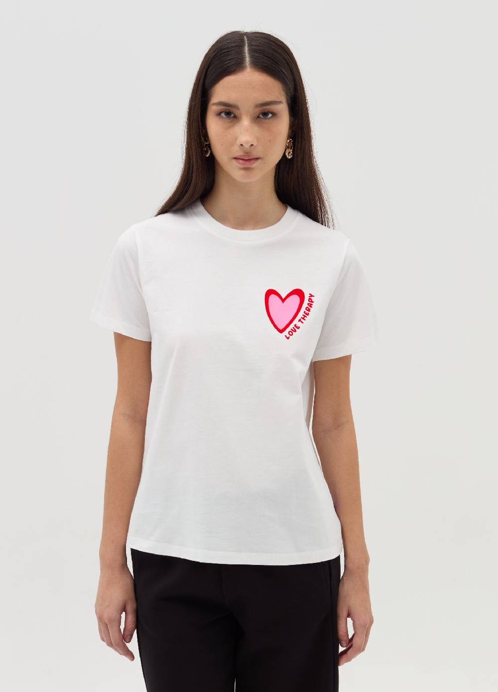 LOVE THERAPY T-shirt con stampa cuore Offerte