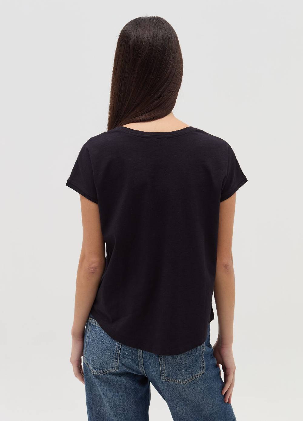 OVS T-shirt con ricamo floreale In Linea