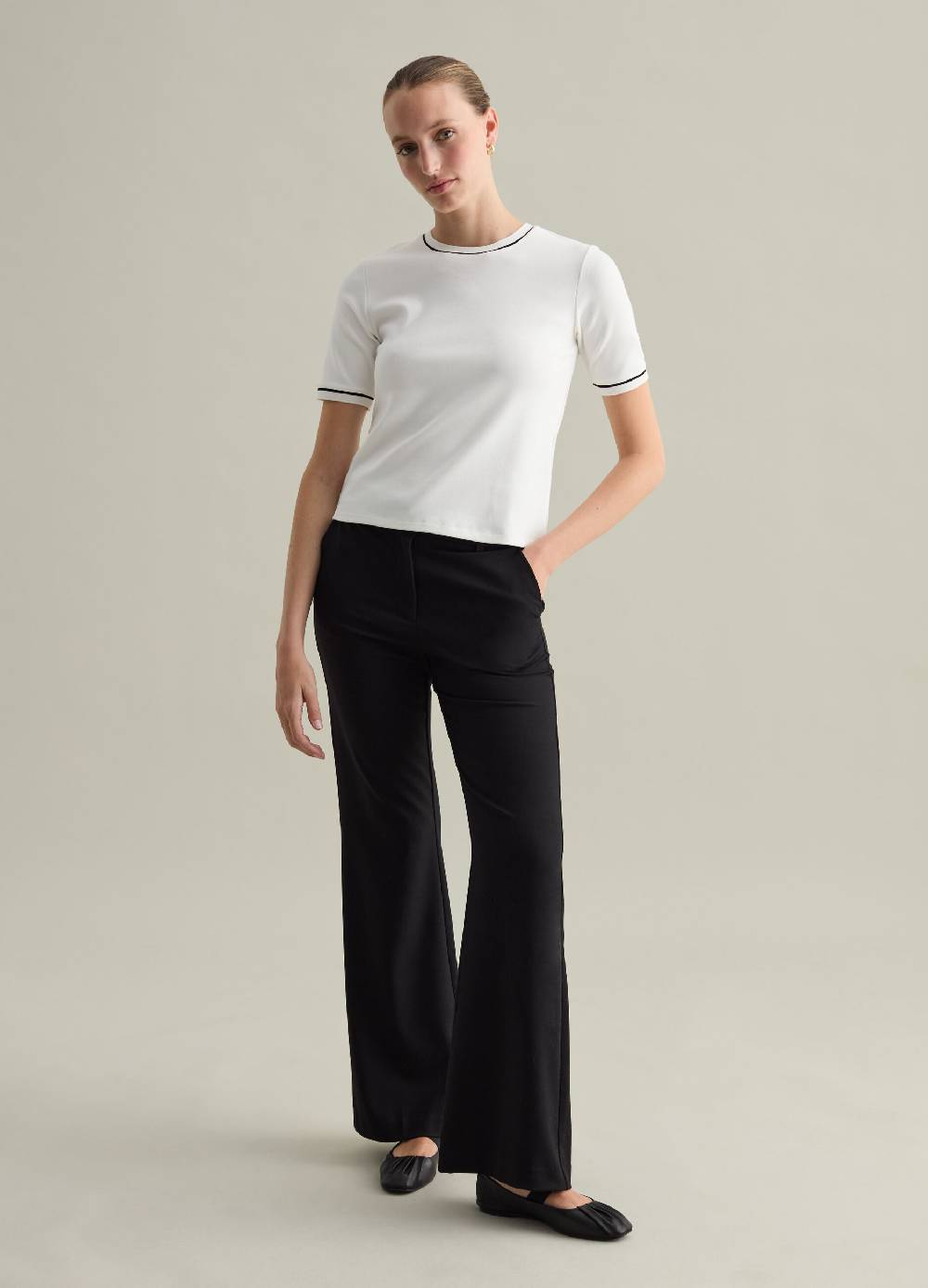 PIOMBO T-shirt con piping a contrasto Contemporary In Linea
