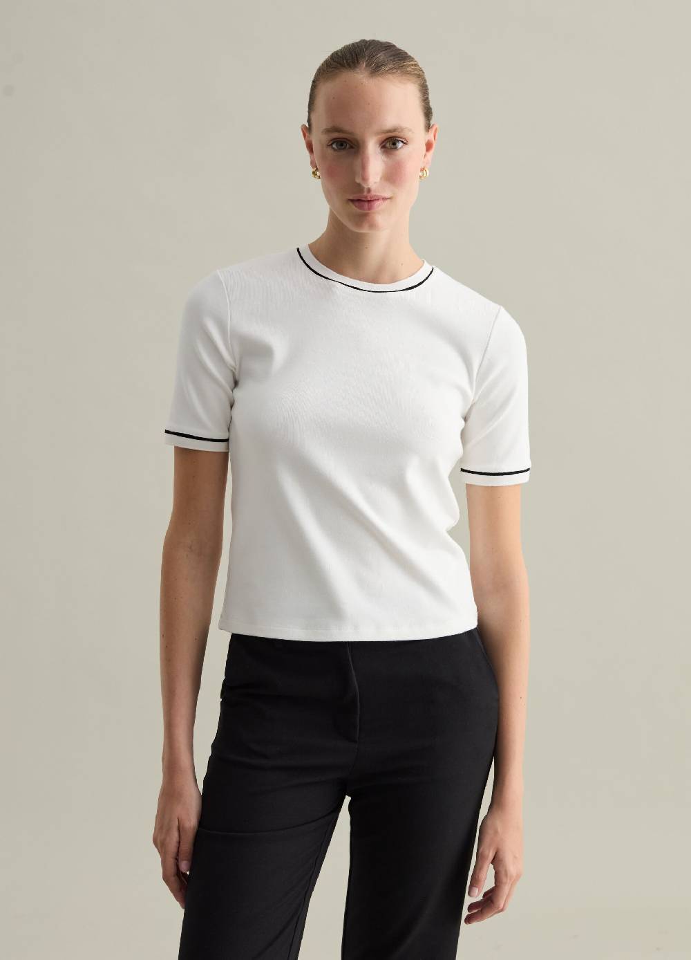 PIOMBO T-shirt con piping a contrasto Contemporary In Linea