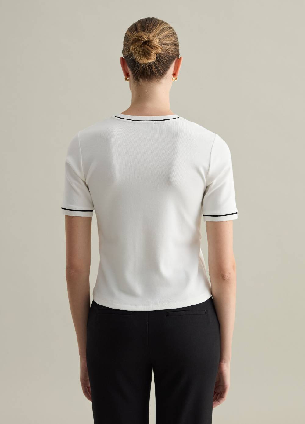 PIOMBO T-shirt con piping a contrasto Contemporary In Linea