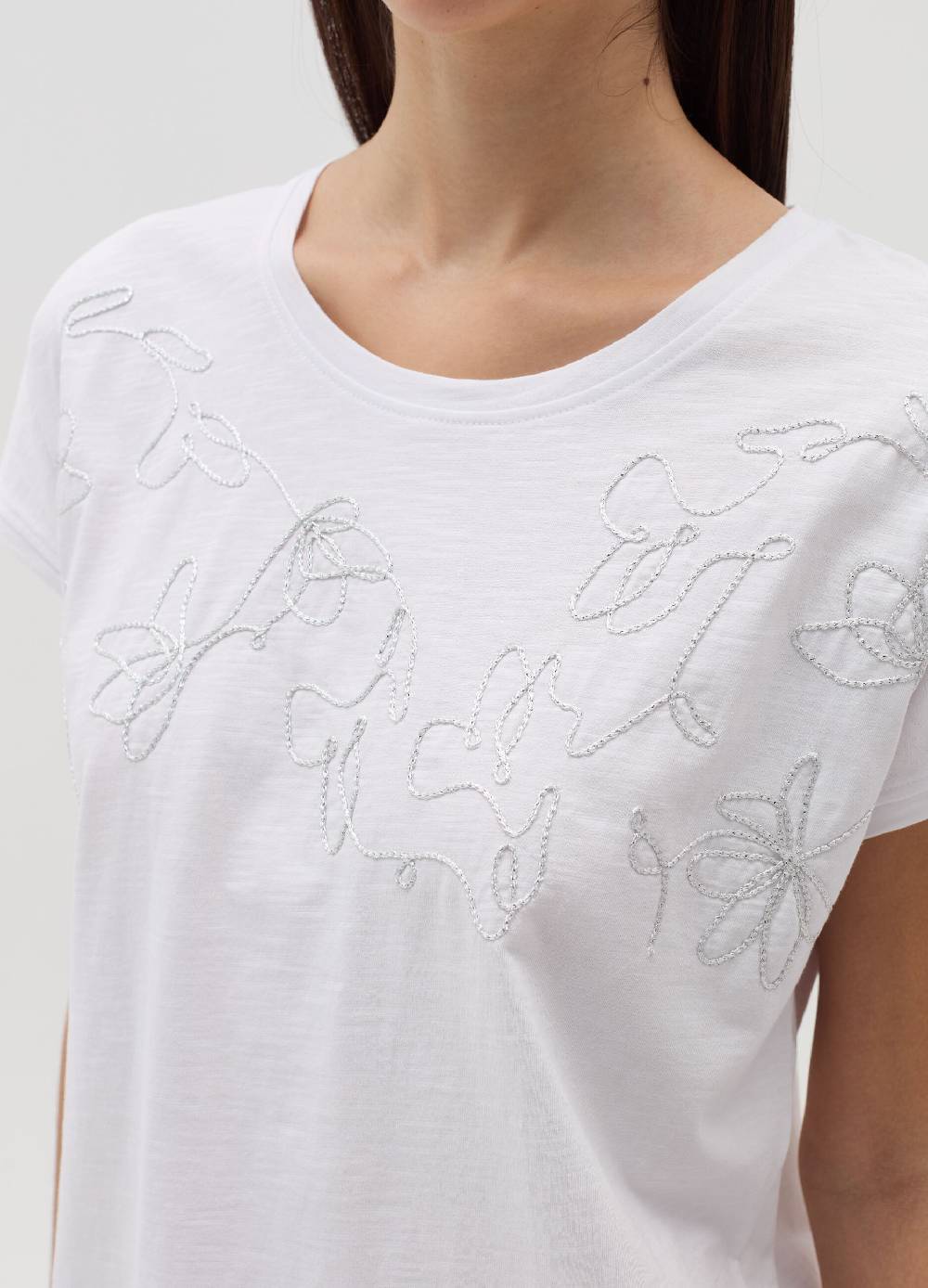 OVS T-shirt con ricamo floreale Economico