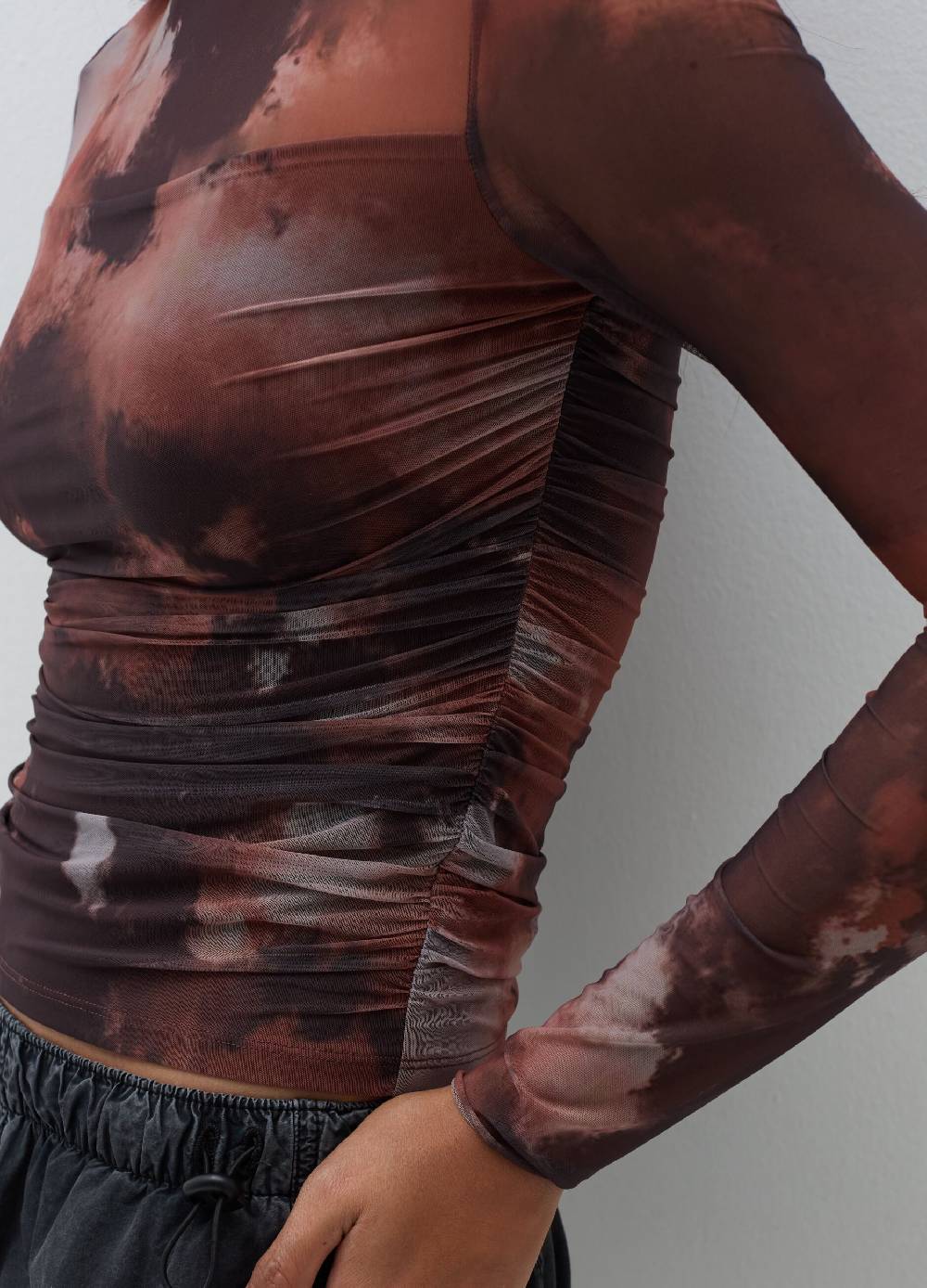 B. ANGEL T-shirt a maniche lunghe in mesh Tie Dye In Vendita