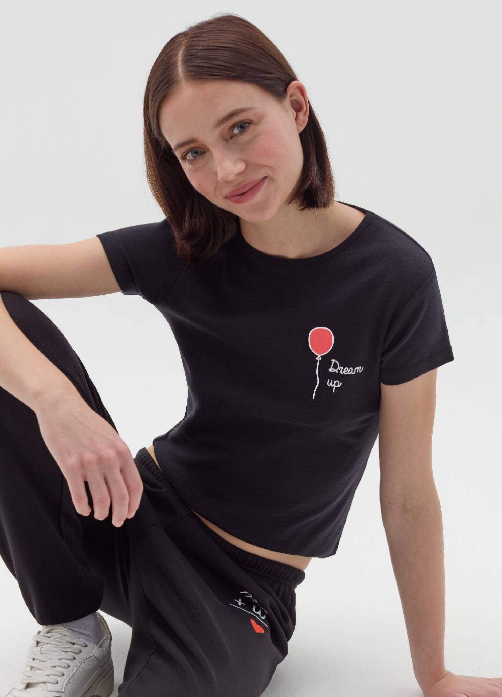 MILK+HERO T-shirt girocollo con stampa Convenienza