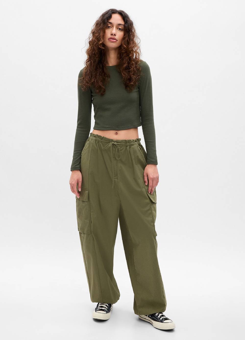 GAP T-shirt cropped a maniche lunghe Offerte