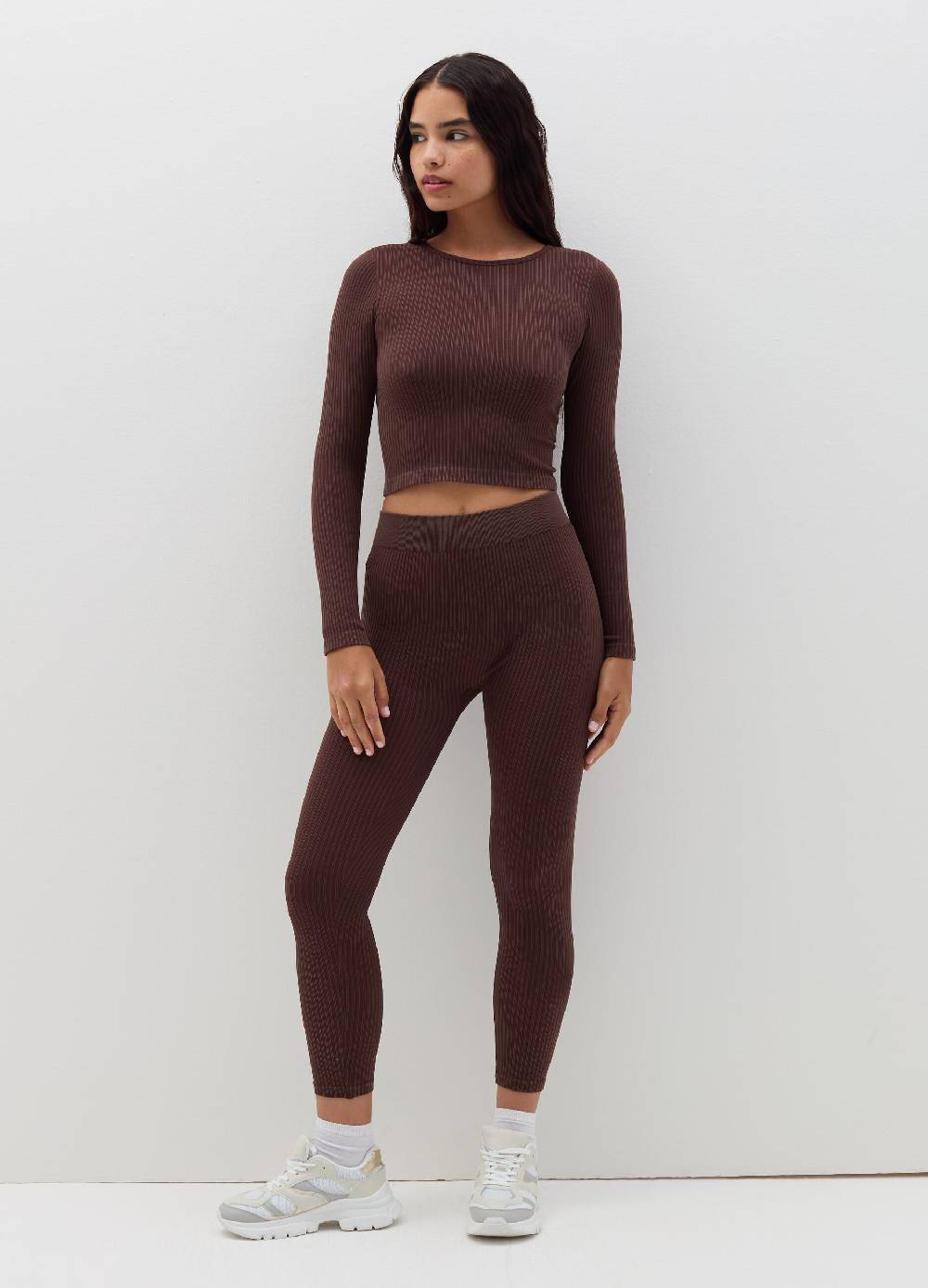 B. ANGEL T-shirt crop a costine con maniche lunghe Consegna Veloce