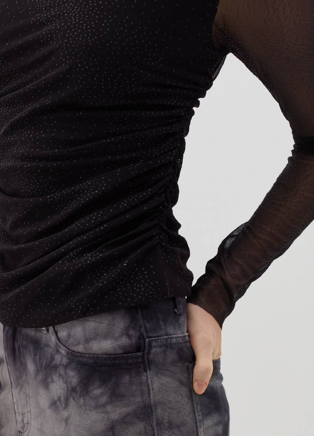 B. ANGEL T-shirt in mesh con strass all-over Sottocosto